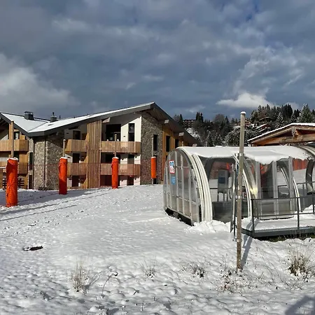 De Standing, Au Pied Des Pistes Avec Parking Et Wifi, Les Carroz D'araches - Fr-1-572-280 * Araches-la-Frasse