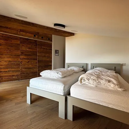De Standing, Au Pied Des Pistes Avec Parking Et Wifi, Les Carroz D'araches - Fr-1-572-280 Apartment